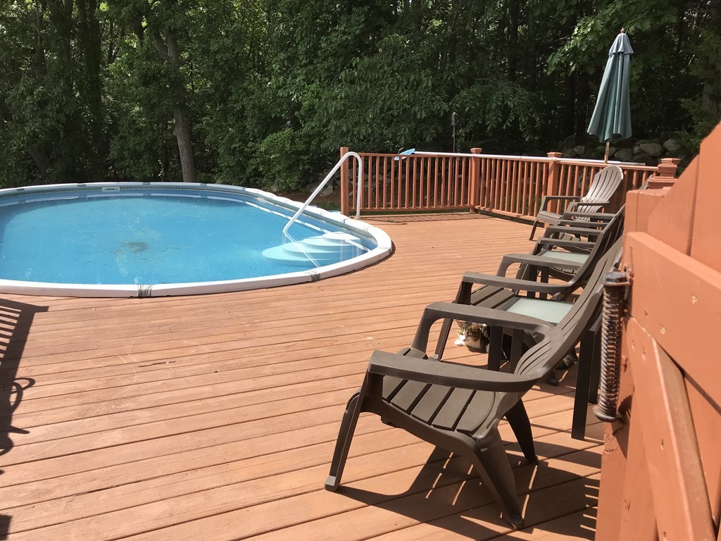 121 Pelham Road Dracut, MA 01826 - Photo 26 of 30 Gallery Image 26