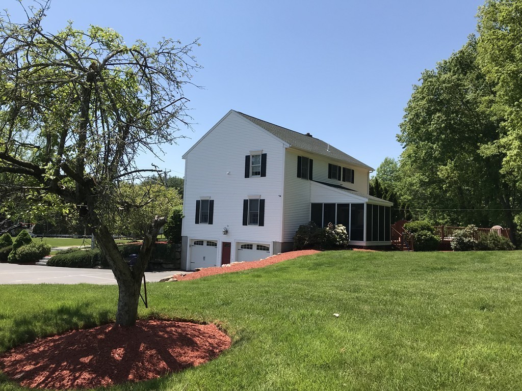 121 Pelham Road Dracut, MA 01826 - Photo 28 of 30 Gallery Image 28