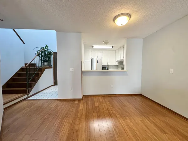 $220,000 | 7631 Edinborough Way, Unit 5319, Edina, MN 55435