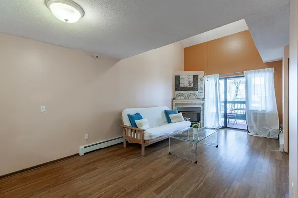 $220,000 | 7631 Edinborough Way, Unit 5319, Edina, MN 55435