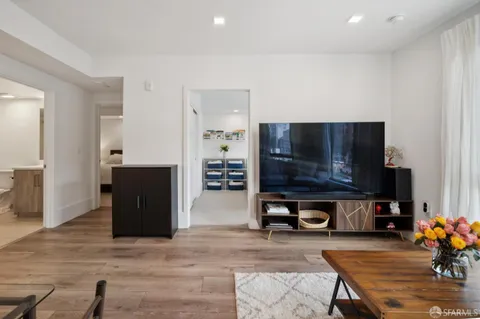 $898,000 | 1288 Howard Street, Unit 317, San Francisco, CA 94103