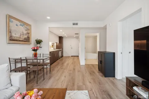 $898,000 | 1288 Howard Street, Unit 317, San Francisco, CA 94103