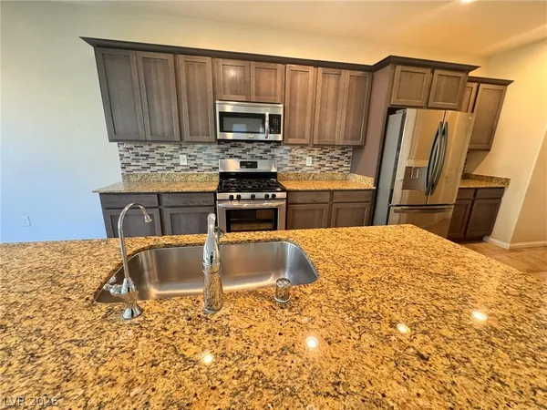 $2,295 | 9229 Fire Rose Street, Las Vegas, NV 89178