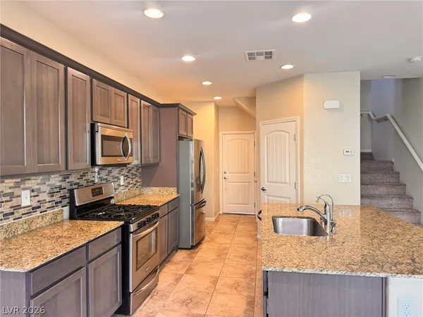 $2,295 | 9229 Fire Rose Street, Las Vegas, NV 89178