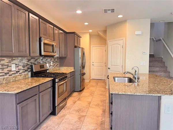 $2,295 | 9229 Fire Rose Street, Las Vegas, NV 89178