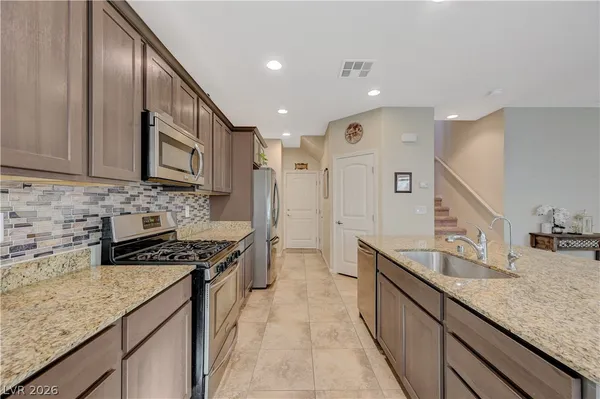 $2,295 | 9229 Fire Rose Street, Las Vegas, NV 89178