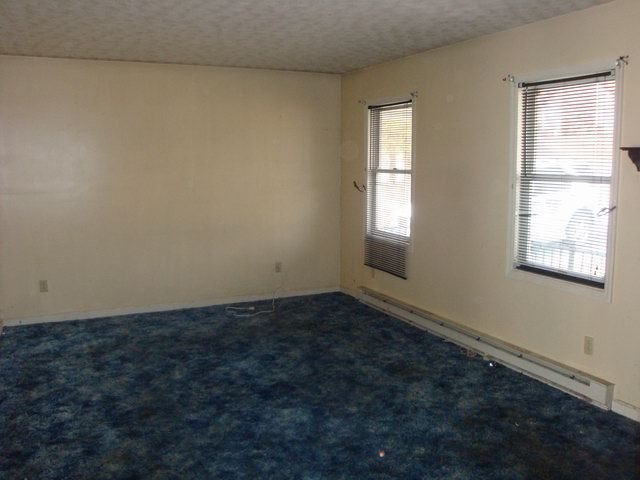170 Rowan Road White Sulphur Springs, WV 24986 - Photo 3 of 10 Living Room
