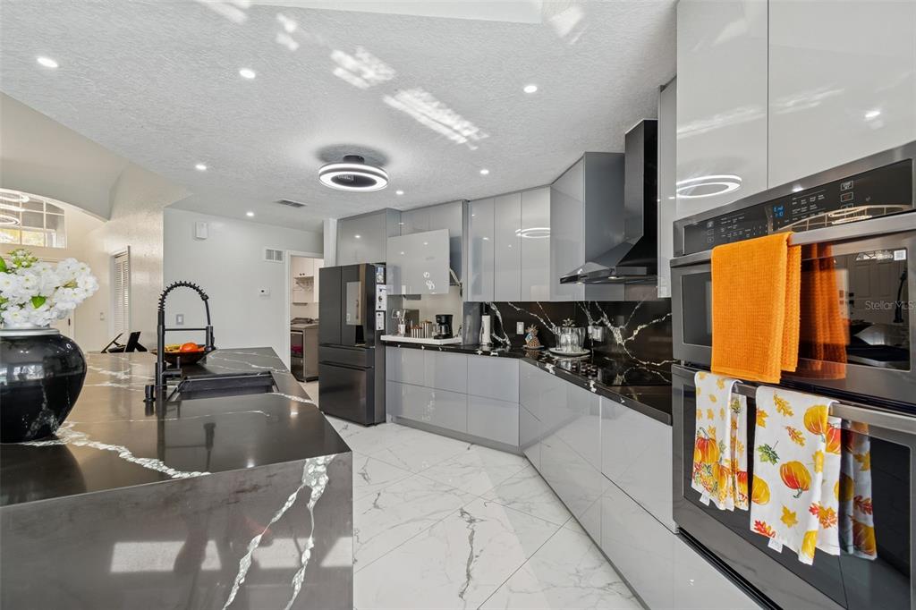 1062 Greenturf Road Spring Hill, FL 34608 - Photo 21 of 85