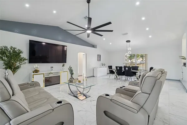 $2,995 | 1062 Greenturf Road, Spring Hill, FL 34608