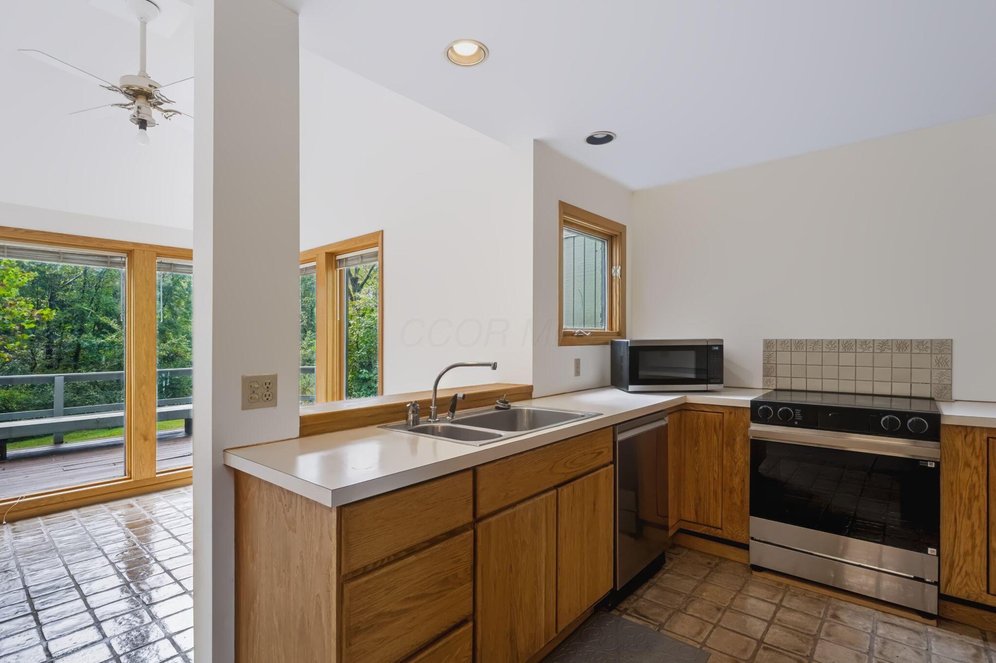 7461 National Road Southwest Etna, OH 43062 - Photo 13 of 45 55-web-or-mls-DSC03906-HDR