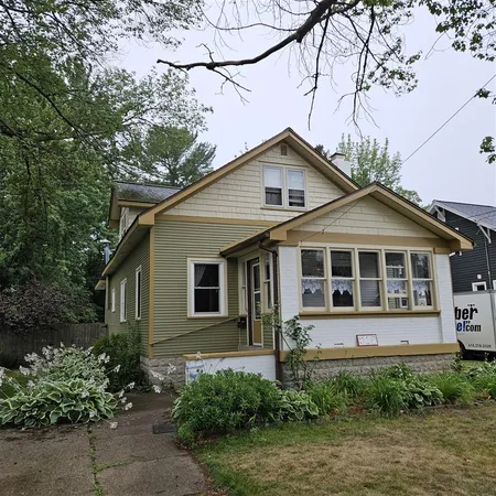 $305,000 | 516 East Exchange Street, Spring Lake, MI 49456