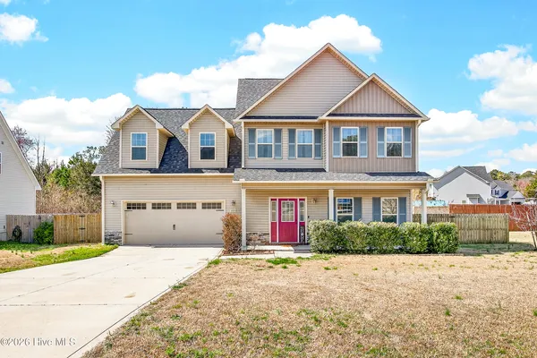 $378,000 | 111 Heron Watch Drive, Hubert, NC 28539