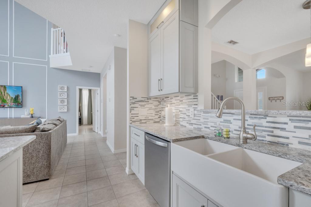 162 Cordova Avenue Davenport, FL 33897 - Photo 21 of 80