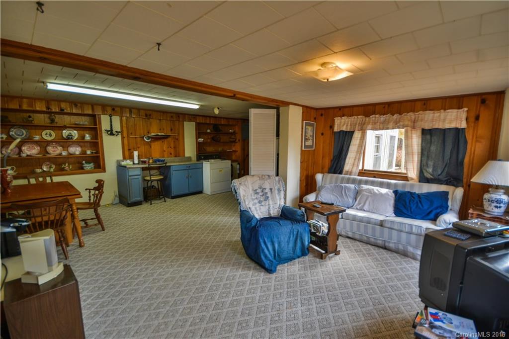 175 Rocky Ridge Road Sylva, NC 28779 - Photo 16 of 20 Gallery Image 16