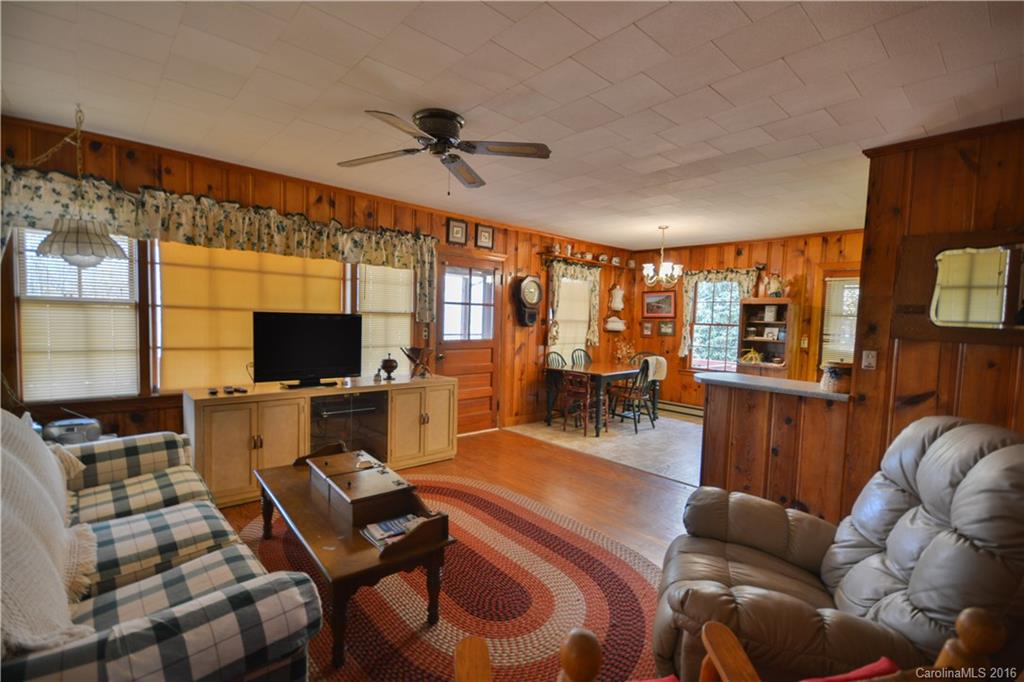 175 Rocky Ridge Road Sylva, NC 28779 - Photo 7 of 20 Gallery Image 7