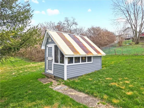 $219,900 | 32 Tulip Street, Adamsburg, PA 15611