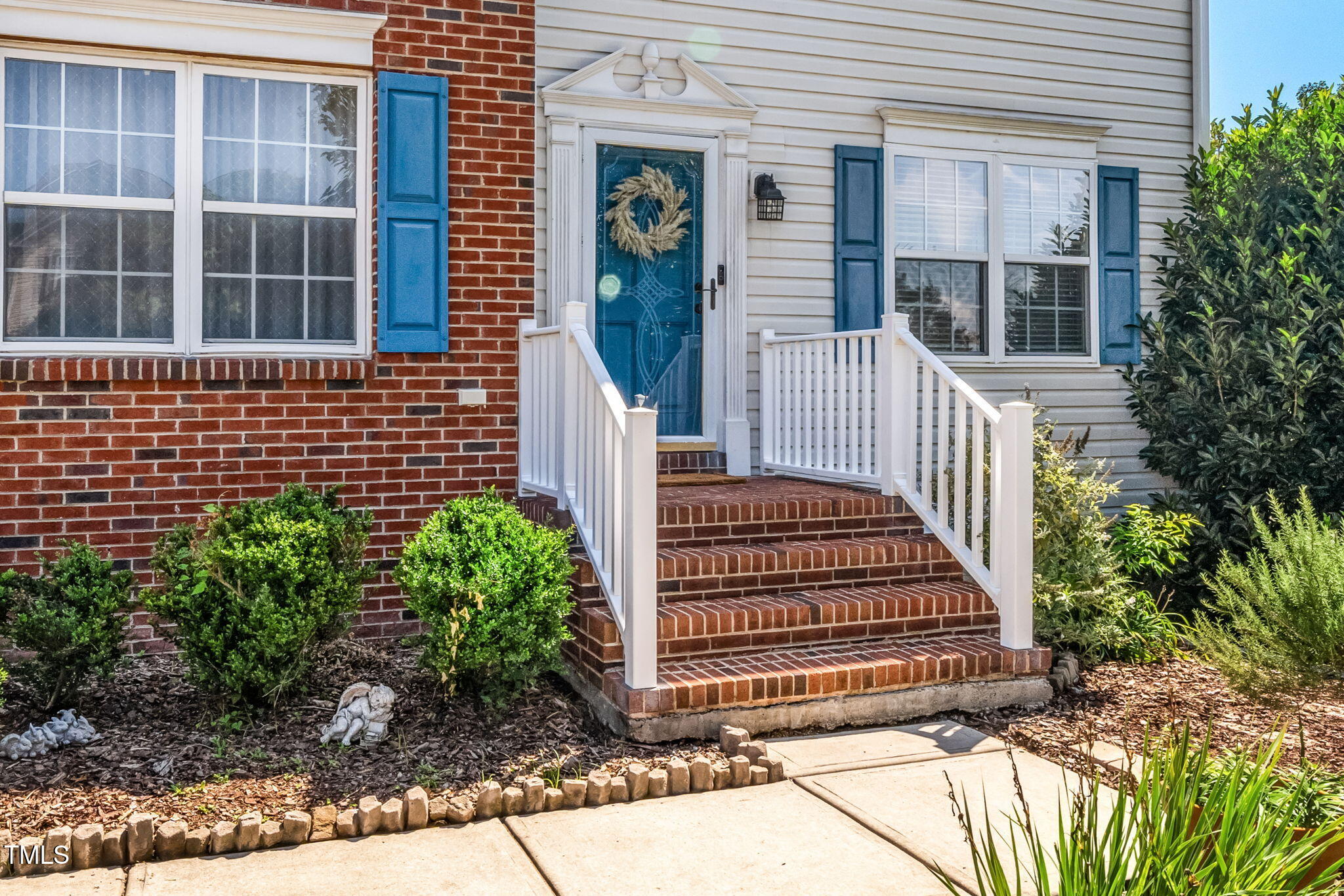 3209 Marshlane Way Raleigh, NC 27610 - Photo 5 of 45 Front Porch