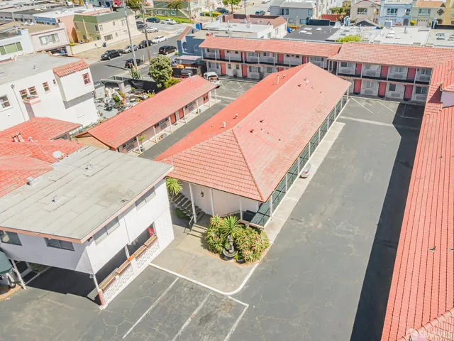 $5,995,000 | 7525 Mission Street, Daly City, CA 94014