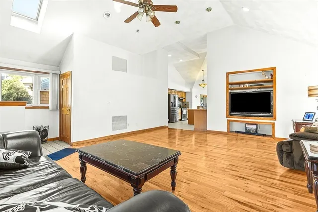 $799,000 | 1 Ludlow Avenue, Wakefield, MA 01880