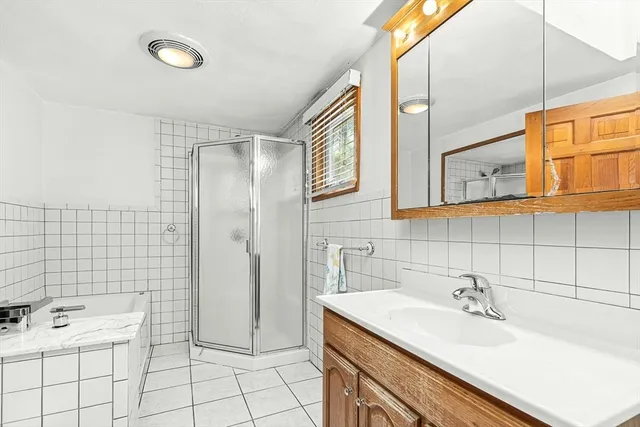 $799,000 | 1 Ludlow Avenue, Wakefield, MA 01880