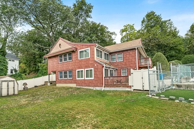 $799,000 | 1 Ludlow Avenue, Wakefield, MA 01880
