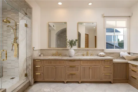 $7,550,000 | 8 Gleneagles Drive, Newport Beach, CA 92660