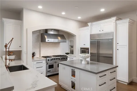 $7,550,000 | 8 Gleneagles Drive, Newport Beach, CA 92660