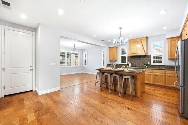 735 Painter Court Gilroy, CA 95020 - Photo 7 of 34