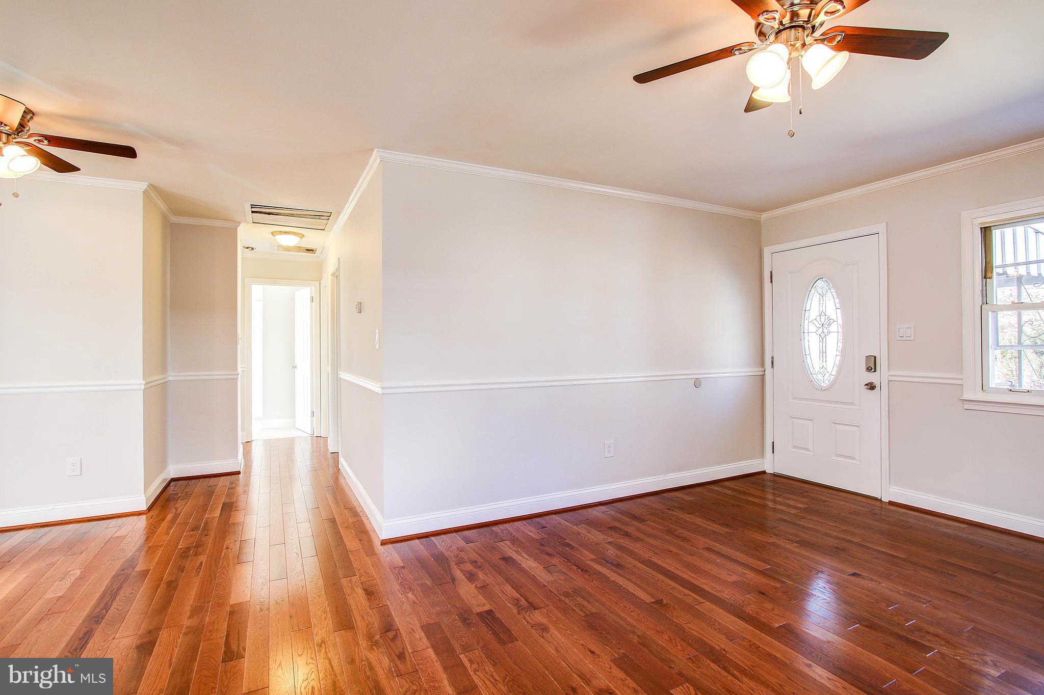 7563 Alleghany Road Manassas, VA 20111 - Photo 7 of 30 Dining Room