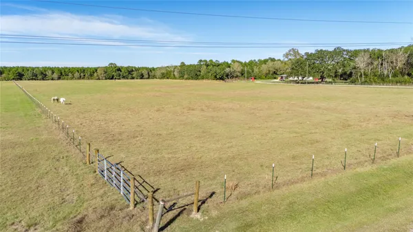 $290,000 | 109 County Road 109, Devers, TX 77538