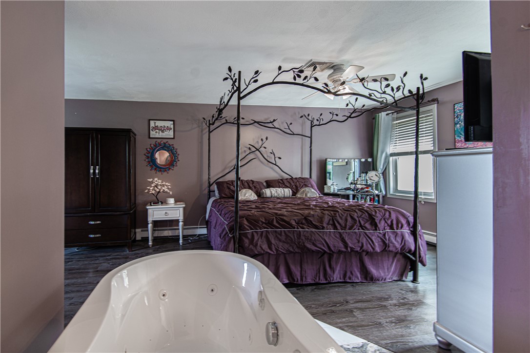 1 Willow Glen Circle, Unit 85 Warwick, RI 02889 - Photo 19 of 39