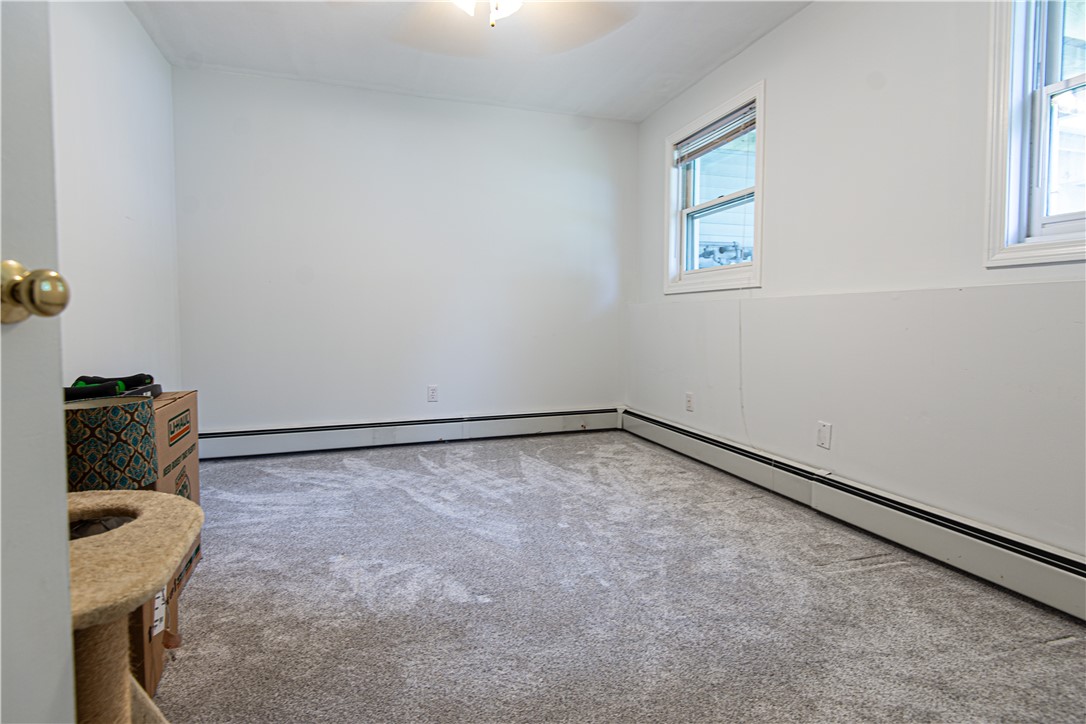 1 Willow Glen Circle, Unit 85 Warwick, RI 02889 - Photo 26 of 39