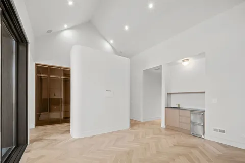 $2,699,000 | 3754 North Claremont Avenue, Chicago, IL 60618