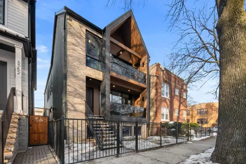 $2,699,000 | 3754 North Claremont Avenue, Chicago, IL 60618