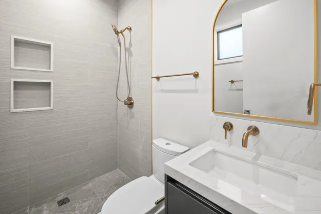 $2,699,000 | 3754 North Claremont Avenue, Chicago, IL 60618