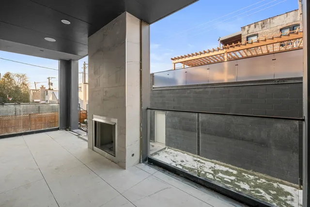 $2,699,000 | 3754 North Claremont Avenue, Chicago, IL 60618