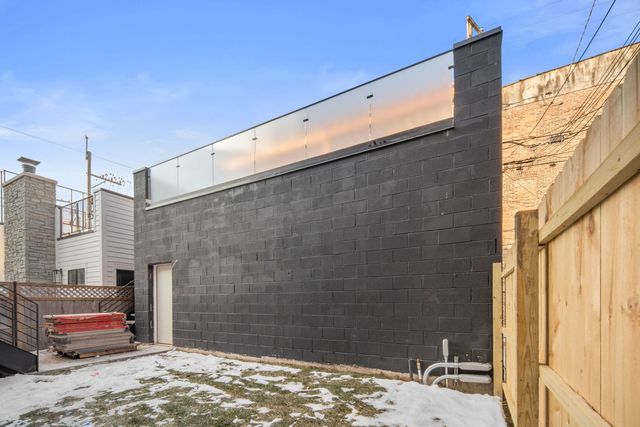 $2,699,000 | 3754 North Claremont Avenue, Chicago, IL 60618