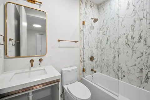 $2,699,000 | 3754 North Claremont Avenue, Chicago, IL 60618