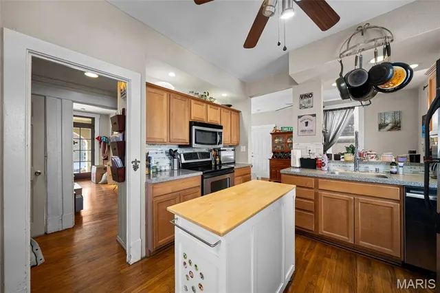 $349,900 | 7479 Hiawatha Avenue, Richmond Heights, MO 63117