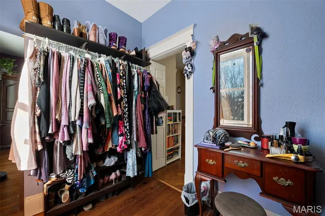 $349,900 | 7479 Hiawatha Avenue, Richmond Heights, MO 63117