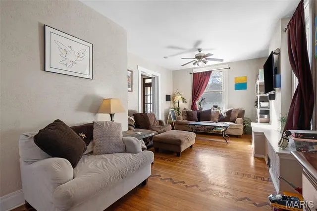 $349,900 | 7479 Hiawatha Avenue, Richmond Heights, MO 63117