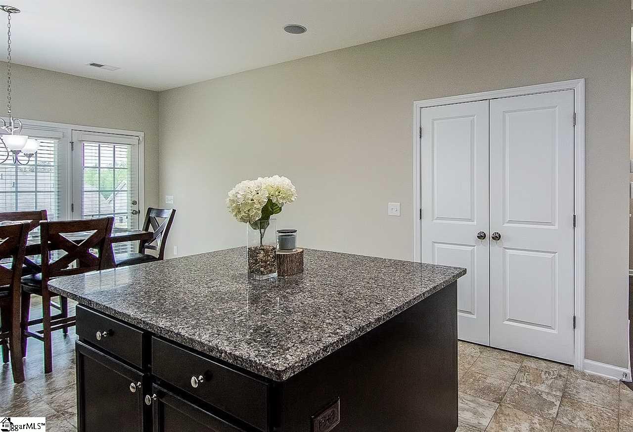 104 Remus Way Simpsonville, SC 29681 - Photo 11 of 30 Gallery Image 11