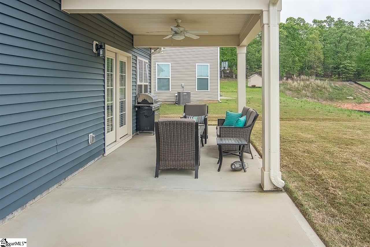 104 Remus Way Simpsonville, SC 29681 - Photo 25 of 30 Gallery Image 25