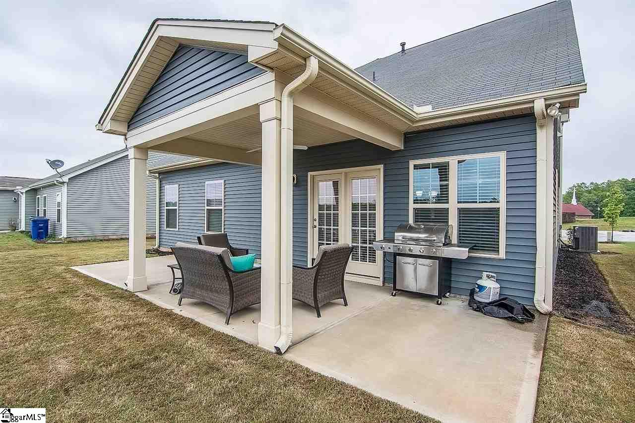 104 Remus Way Simpsonville, SC 29681 - Photo 6 of 30 Gallery Image 6