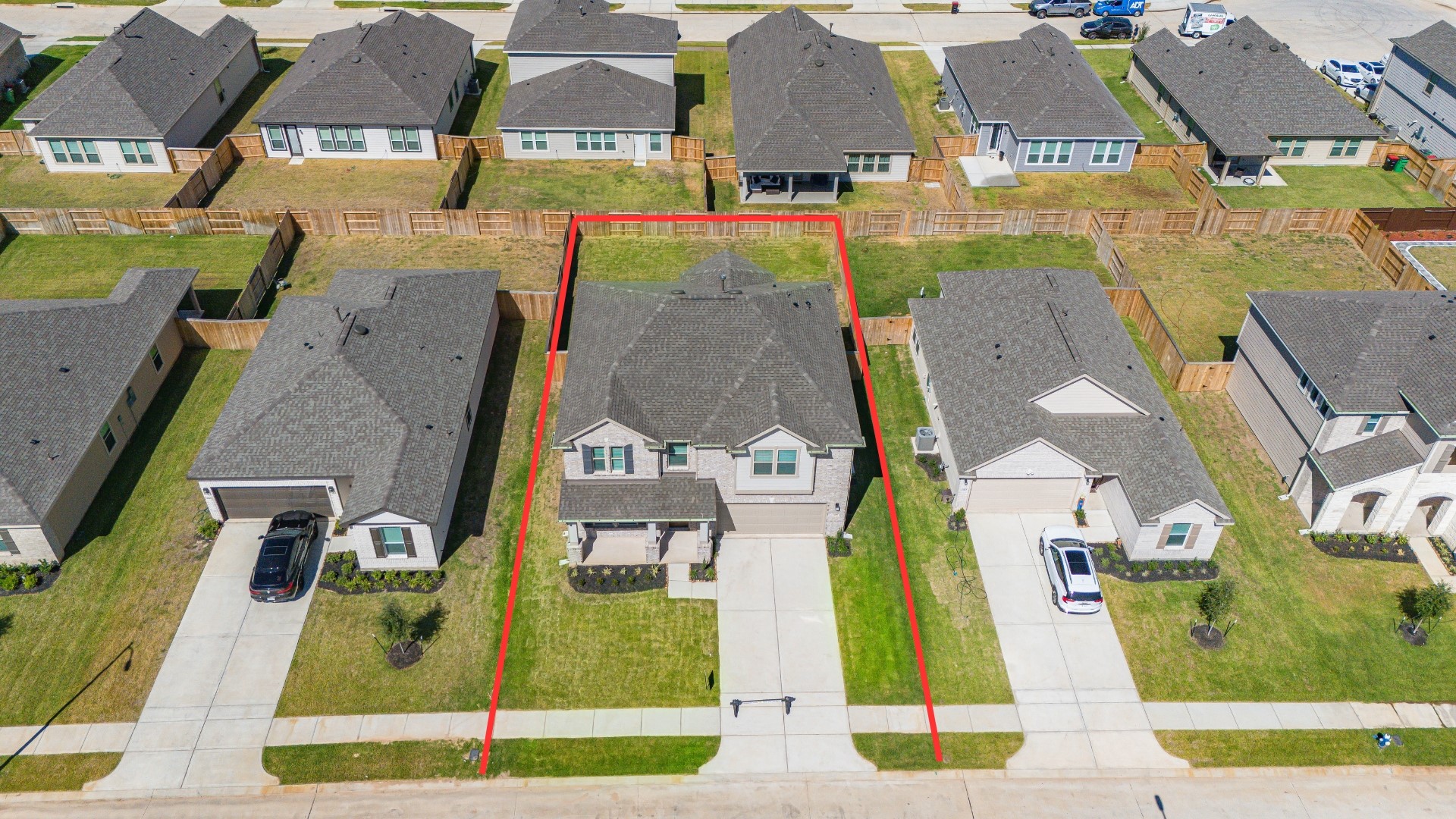 3519 Rocky Aspen Dr Spring Spring, TX 77373 - Photo 2 of 29 This home sits on a large lot with ample yard space in front and the back, lush landscaping and well-maintained yard!