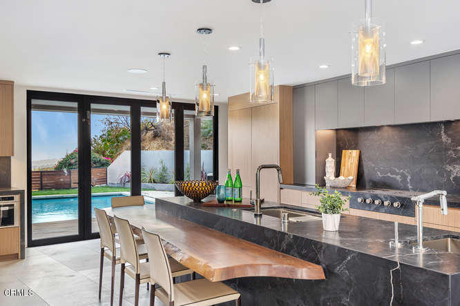 1375 Wierfield Drive Pasadena, CA 91105 - Photo 38 of 68 1375 Wierfield Dr Pasadena CA-small-039-