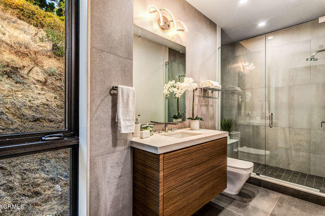 1375 Wierfield Drive Pasadena, CA 91105 - Photo 63 of 68 1375 Wierfield Dr Pasadena CA-small-070-