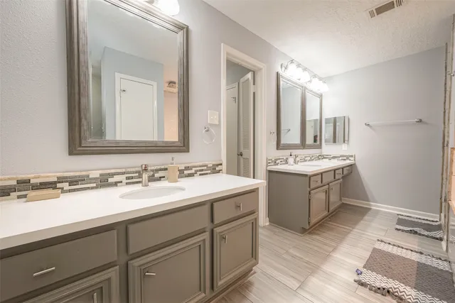 a view of walk in closet with stairs