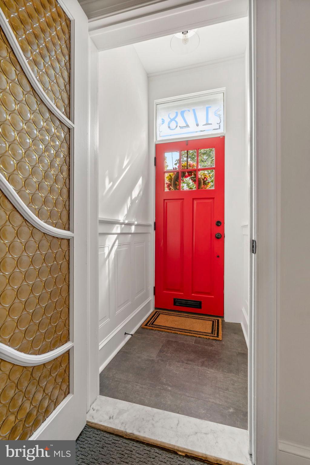 1728 South 13th Street Philadelphia, PA 19148 - Photo 4 of 31 image of a room with painted walls