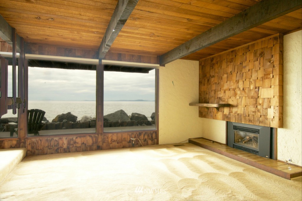 2621 West Beach Road Oak Harbor, WA 98277 - Photo 13 of 22 Gallery Image 13